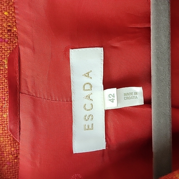 ESCADA VINTAGE size 42 Orange Jacket. Like new. - Picture 2 of 16